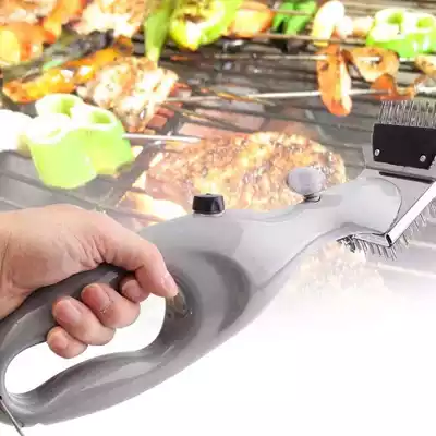 Cepillo limpiador con vapor para barbacoa